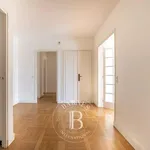 Rent 4 bedroom apartment of 153 m² in Ville-d'Avray