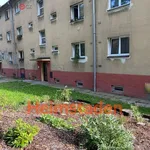 Pronajměte si 3 ložnic/e byt o rozloze 48 m² v Havířov