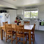 Rent 3 bedroom house in Whangamata