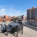 Rent 3 bedroom apartment in Manhattan