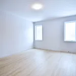 Rent 5 bedroom apartment of 128 m² in Sherbrooke