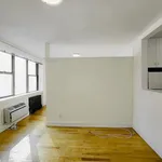 Rent 1 bedroom apartment in Manhattan