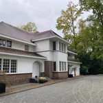 Huur 7 slaapkamer huis van 4310 m² in Brasschaat