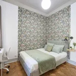 Rent a room in lisbon