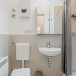 Rent 3 bedroom apartment of 82 m² in Leipzig