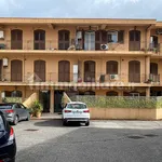 Rent 4 bedroom apartment of 100 m² in Messina