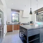 Maison de 626 m² avec 6 chambre(s) en location à Uccle