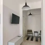 Rent 3 bedroom apartment of 80 m² in Milan