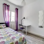 Rent 3 bedroom apartment in Madrid