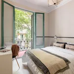 Rent 7 bedroom apartment in Barcelona