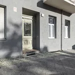 Miete 4 Schlafzimmer wohnung von 104 m² in Berlin