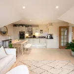 Rent 1 bedroom apartment in Reigate and Banstead