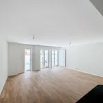 Rent 4 bedroom apartment of 91 m² in Lausanne