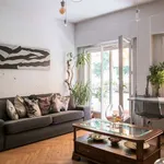 Rent a room of 140 m² in madrid