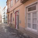 Rent 2 bedroom apartment in Lisbon