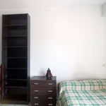 Rent a room of 80 m² in madrid