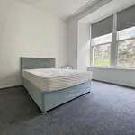 Rent 4 bedroom apartment in Scotland