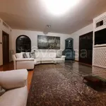 Rent 6 bedroom house of 500 m² in Anzio