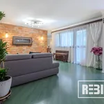 Rent 3 bedroom apartment of 86 m² in Krakow