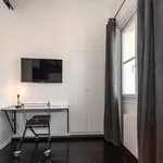 Rent 1 bedroom apartment in Paris