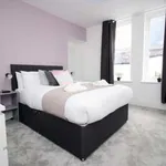 Rent 3 bedroom apartment of 82 m² in Cardiff