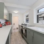 Three bedrooms apartment in City Centre Location  (Has an Apartment)