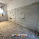 Affitto 4 camera appartamento di 106 m² in Cesano Maderno