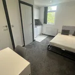 Rent 5 bedroom house in West Midlands