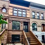 Rent 3 bedroom apartment in BROOKLYN