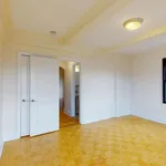 Rent 1 bedroom apartment of 707 m² in Manhattan