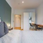 Rent a room of 145 m² in frankfurt