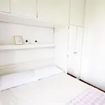 Rent 3 bedroom apartment of 8 m² in Barcelona