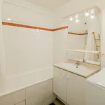 Rent 4 bedroom apartment in Paris