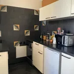 Appartement de 61 m² avec 4 chambre(s) en location à SETE