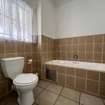 Rent 2 bedroom apartment in Randburg