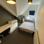 Rent 1 bedroom house of 145 m² in Leeds