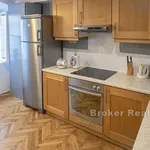 Rent 1 bedroom apartment of 46 m² in Split