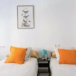 Alquilar 4 dormitorio apartamento en Valencia