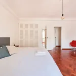 Rent 7 bedroom apartment in Lisbon