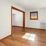 Rent 4 bedroom house in Gerringong