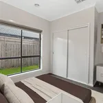 Rent 4 bedroom house in Werribee