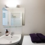 Appartement de 377 m² avec 1 chambre(s) en location à Lyon