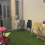 Appartement de 27 m² avec 2 chambre(s) en location à Tours