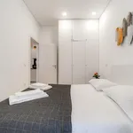 Rent 1 bedroom apartment in Porto