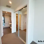 Rent 2 bedroom apartment of 250 m² in South Brisbane