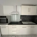 Appartement de 74 m² avec 4 chambre(s) en location à Sommières