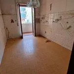 Affitto 2 camera appartamento di 82 m² in Naples