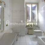 Rent 4 bedroom apartment of 140 m² in Rome