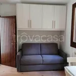 Rent 1 bedroom apartment of 22 m² in Introbio