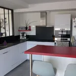 Appartement de 131 m² avec 3 chambre(s) en location à Villefranche-sur-Saône